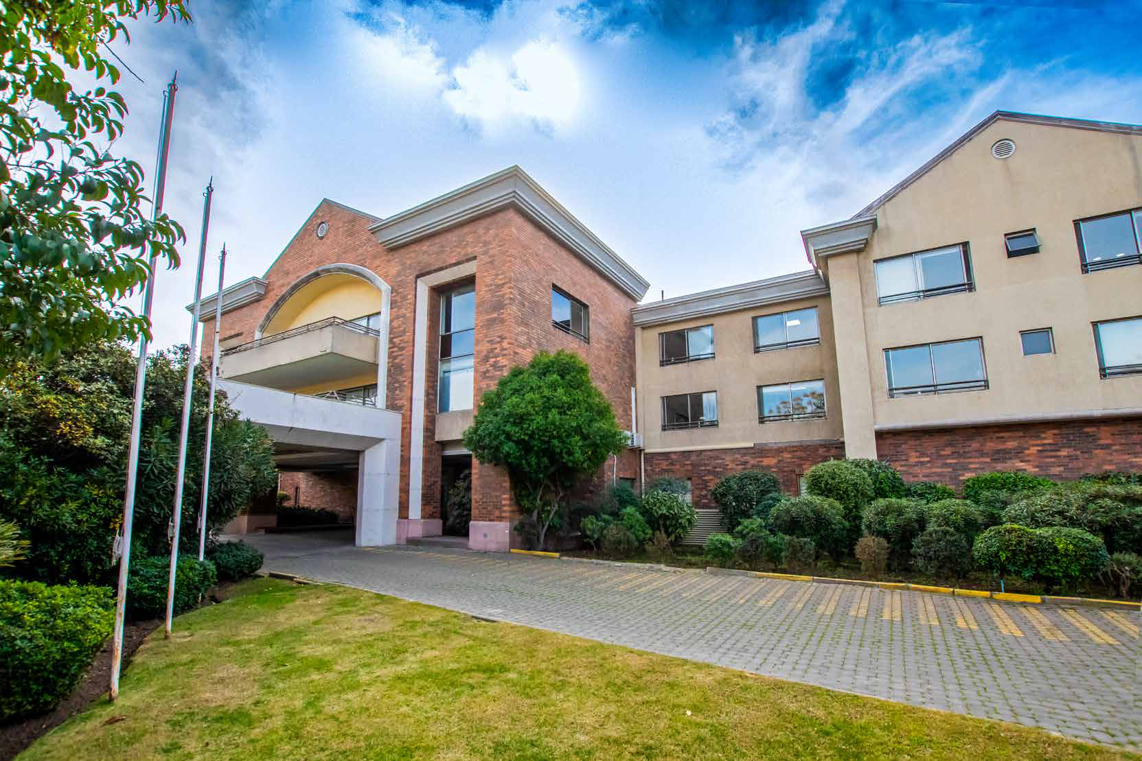 Fachada de Clínica Los Coihues